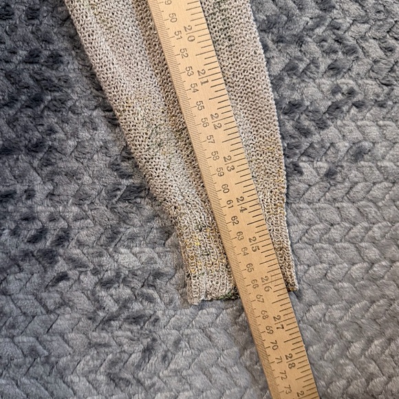 Sioni Flower Lightweight Layered Sweater size medium - Picture 12 of 13